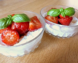 Dessert: aardbeien met mascarpone