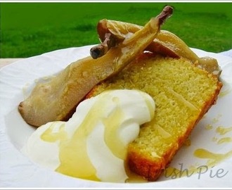 Olive Oil Cake with Roasted Pears / Olivenöl-Kuchen mit gerösteten Birnen