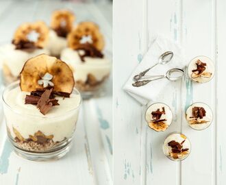 Äppel- & Vaniljtrifle med Kolasås & Karamelliserade Mandlar - Apple Vanilla Caramel Trifle