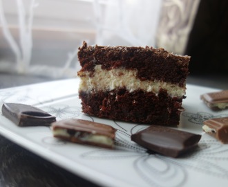 Ciasto czekoladowe Malibu z kremem kokosowym z białej czekolady