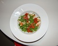 Salade met kip, zongedroogde tomaten en pancetta