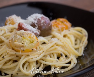 Recept: pasta met look en geroosterde tomaatjes