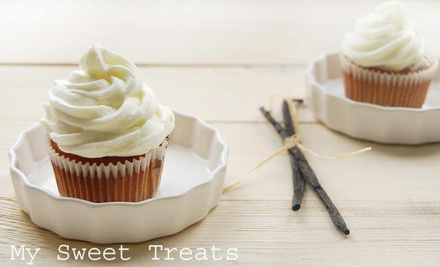 Idealne babeczki waniliowe / Perfect vanilla cupcakes