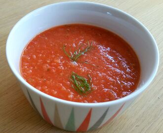Soep van gebakken tomaat en venkel