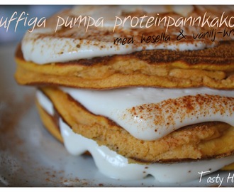 Fluffiga pumpa proteinpannkakor med kesella & vanilj-kräm (low carb)