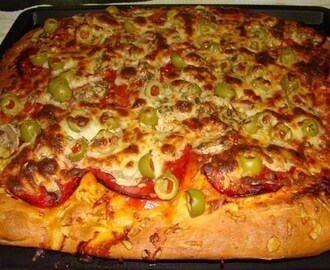 Receita de Pizza Camponesa Alta e Fofa, aprenda como fazer uma pizza alta e fofa, simples e fácil.
