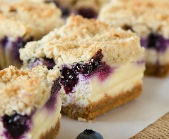 Blueberry Crumble Cheesecake Bars