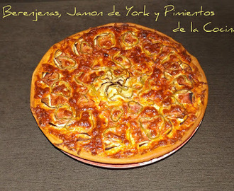 Pizza de Berenjena, Jamon York, Pimiento y Tomate natural
