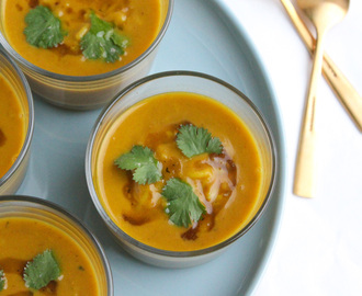 Thaise curry soep met zoete aardappel
