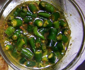 Quick 'n Easy Green Chilli Pickle