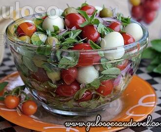 Salada de Tomate com Manjericão