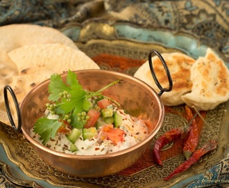 De Indiase keuken – deel 3: raita, een kruidige yoghurtsaus