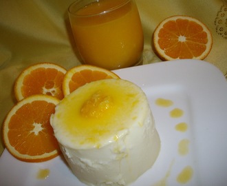 Fehércsokoládés panna cotta narancsszósszal