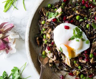 Giant wild rice salad with salmon and egg