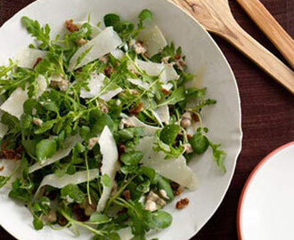 Mixed Green Salad with Fig-Yogurt Dressing