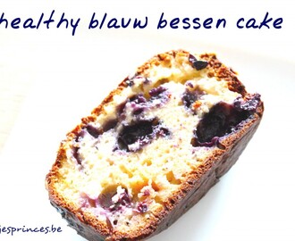 Healthy blauw bessen cake