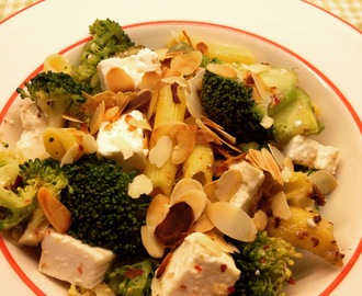 Recept Glutenvrije pasta met broccoli en amandelen