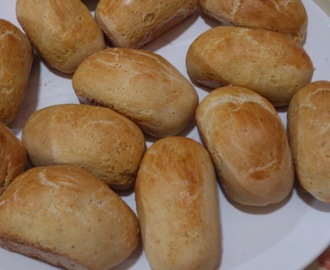 Pão francês com a farinha Schär aromatizado de alho