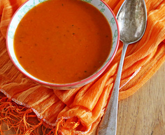 Makkelijke maandag: paprika tomaten soep!