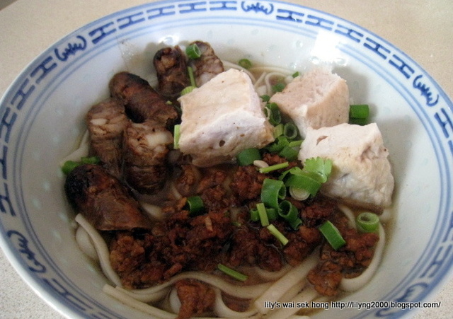 Square Balls, Siew Cheong a.k.a. Roasted Sausages Sar Hor Fun