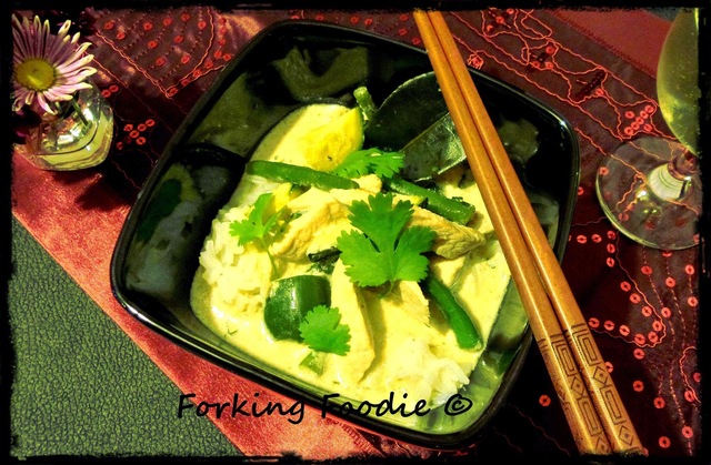 Thai Green Chicken Curry (Gaeng Khieo Wan Gai) - with FIVE delicious variations!