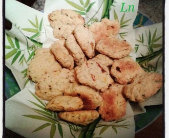 Biscuits apéro maison : piment parmesan ail persil et safran