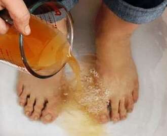 Kąpiel stóp – Starożytna chińska metoda, która pozwala oczyścić całe ciało z toksyn poprzez stopy.