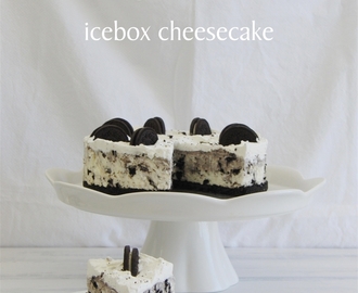 Cookies and Cream Icebox Cheesecake