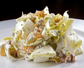 Salada de endívia ao molho de limão, cream cheese e damasco Receita do Thomas Troisgros