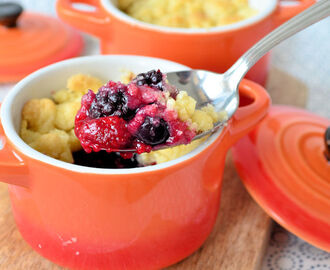 Rood fruit crumble
