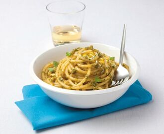 Pesto alla trapanese: la ricetta con il bimby