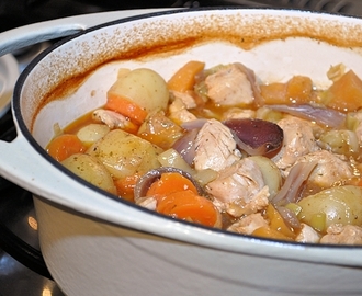 Review & Easy Chicken Casserole Recipe: Using Tesco Berndes Cookware, From the Tesco Sticker Promotion