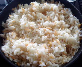 Turkse Pilav rijst maken