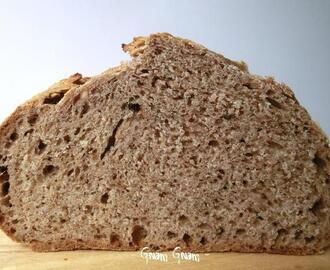 Pane con farina di farro e noci | Ricetta con lievito naturale
