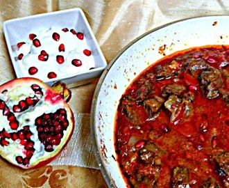 Beef curry with pomegranates (#ReadCookEat)