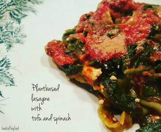 VEGAN VIBES; Plantbased lasagne with tufy and spinach #ohmygosh #ittakesonehour #20minutespreptime