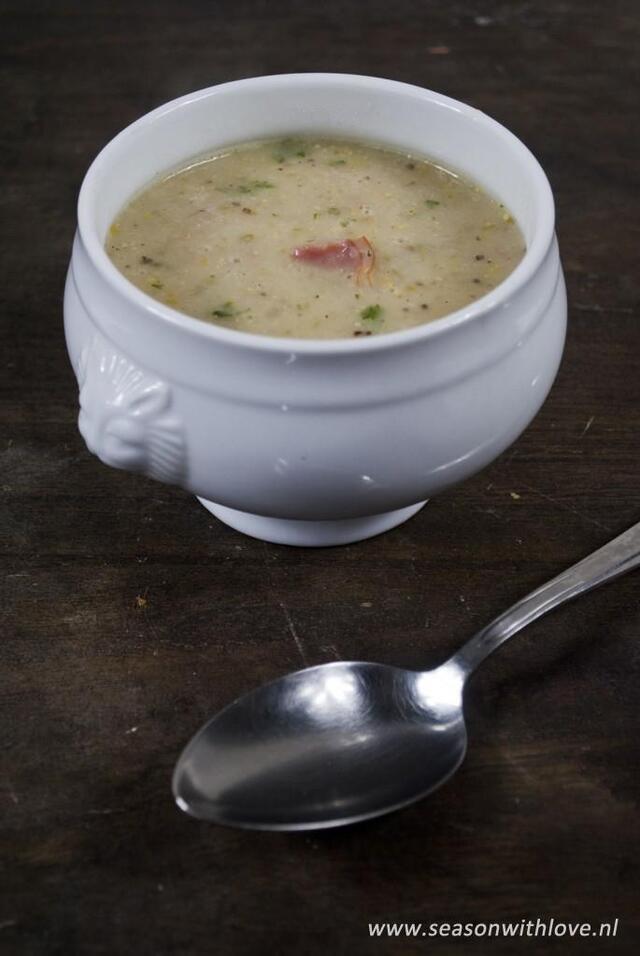 Witlof mosterd soep