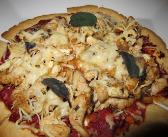 Kyckling, svamp och dubbel ost pizza, Mandel och sojamjöls botten