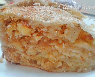 Chatti pathiri/Chatti pathal (Sweet stuffed layer pan cake)
