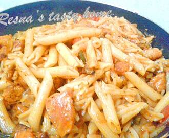 Spicy chicken pasta (Indian style)
