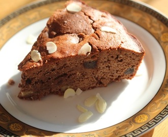 Recept: Minder zoete chocoladecake met pruimen