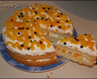 Tort śmietanowo - brzoskwiniowy