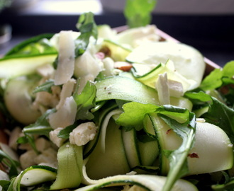 Zucchini Salat