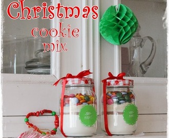 DIY: Christmas cookie mix in a jar