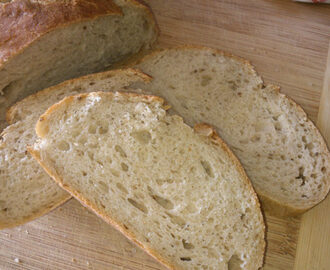 Domáci pšenično-ražný chlieb