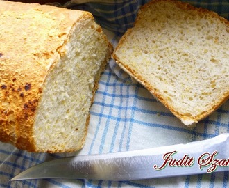 Kukoricás kenyér formába sütve