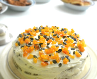 Carrot cake (gezoet met dadels en banaan)