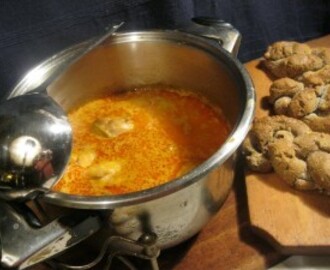 “Tejszínes” paprikás csirke – Soroksári leves – sváb étel paleosan