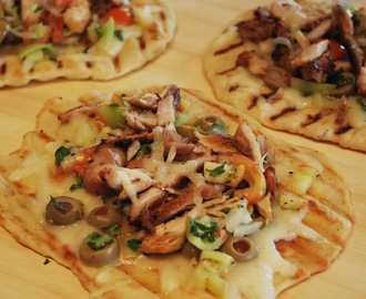 Cajun Chicken and Provolone on Grilled Flat Bread (Tostada)