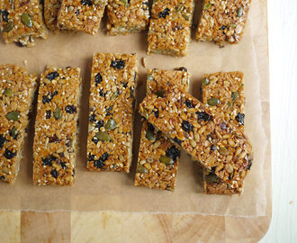 Top Bananas! Mumsnet Recipe Book Review and THE Loveliest Lunch Box Bars